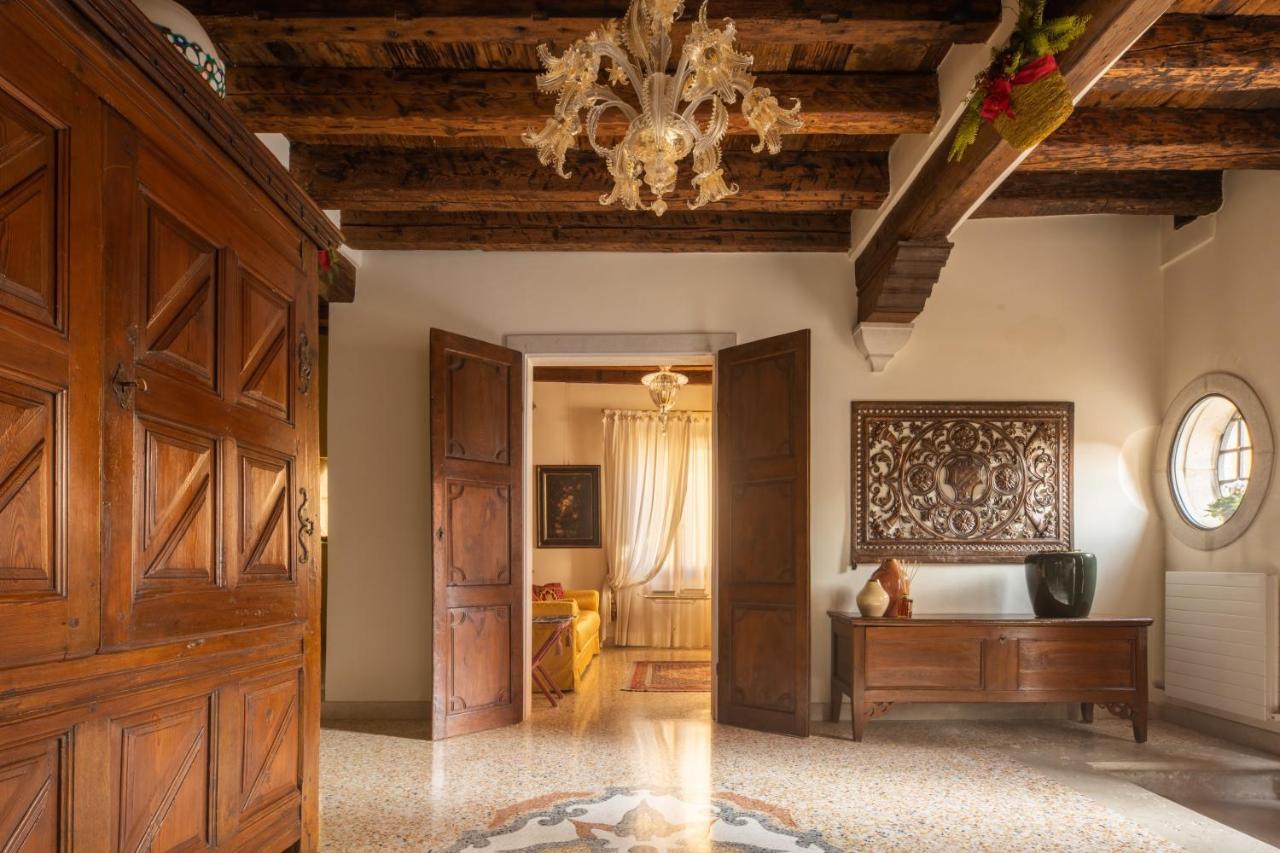 Appartamento Garden Mansion With Private Mooring R&R Venezia Esterno foto