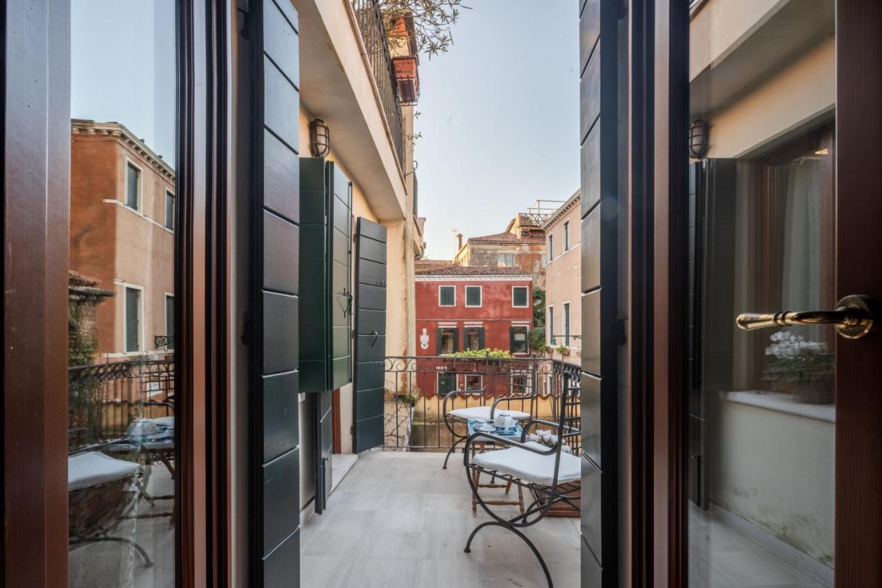 Appartamento Garden Mansion With Private Mooring R&R Venezia Esterno foto